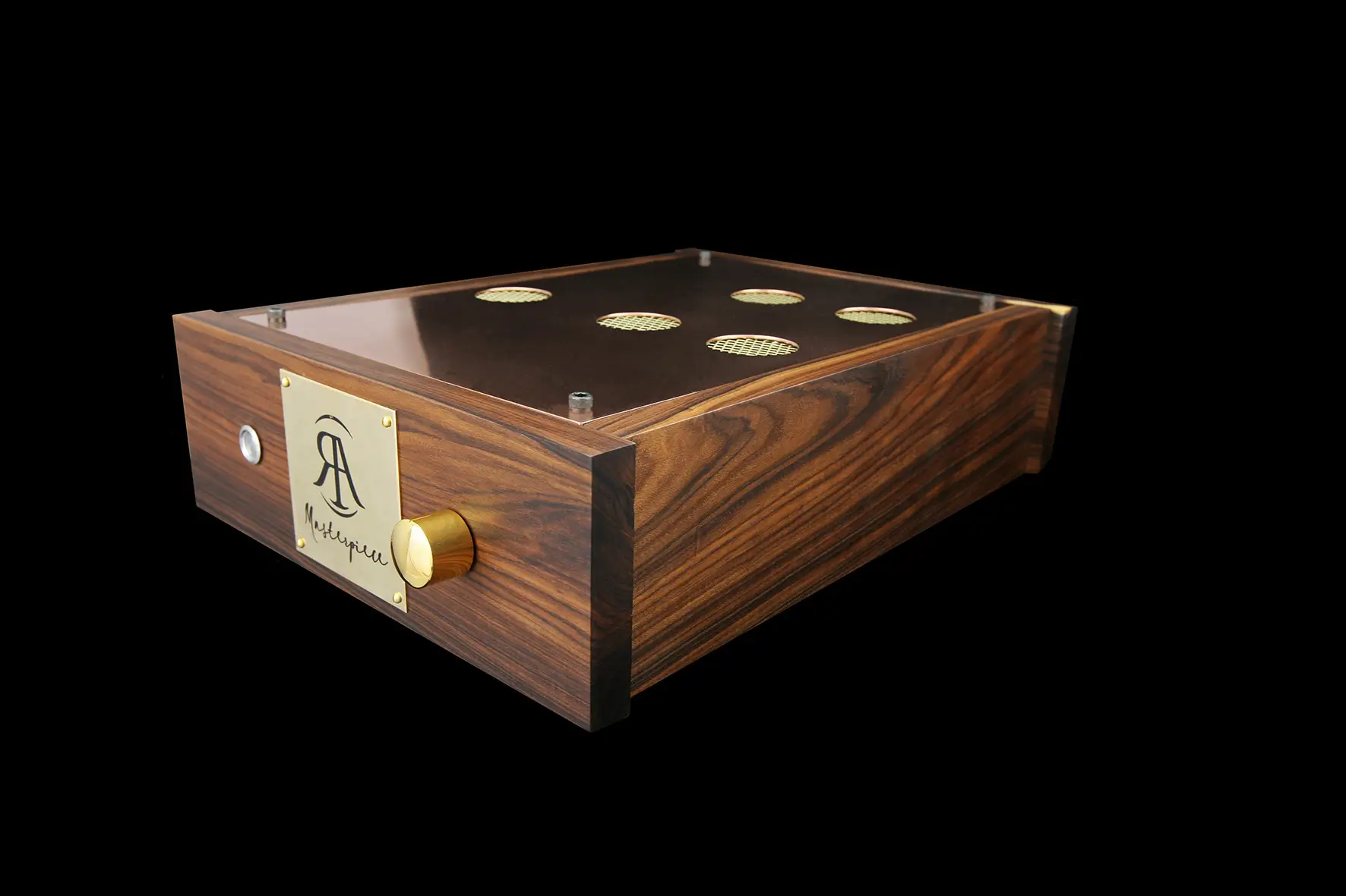 robson_products_masterpiecepreamplifier3