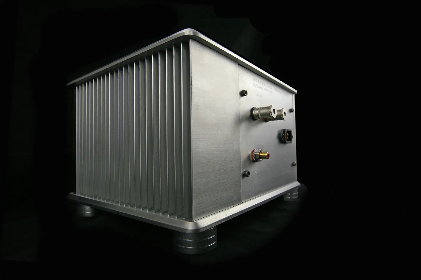 robson_products_monauralamplifier2