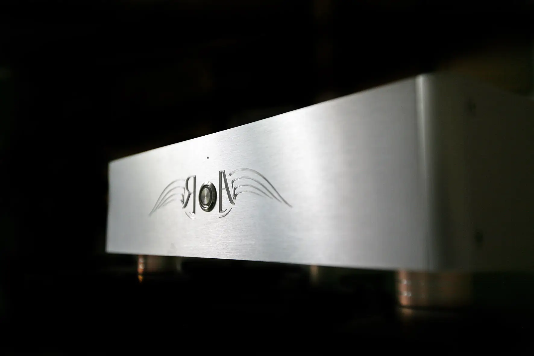 robson_products_referencephonostage1